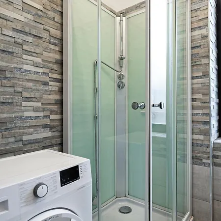 Apartment Gramsci 607 *